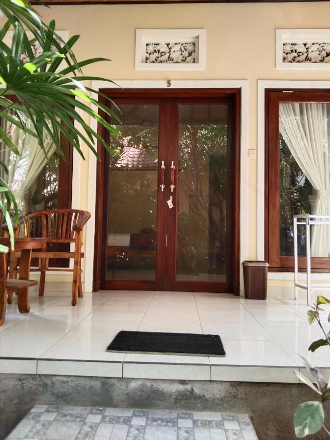 Pondok Aldi Hostel Amed  Exterior photo